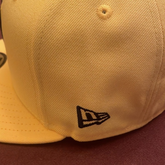 New era hat, size 7 from the fast food drop Washington nationals Waffle House - Picture 4 of 5